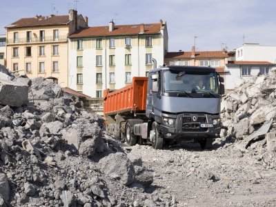 �������� RenaultTrucks ����������� ������������ ��������� � ���������� �������������