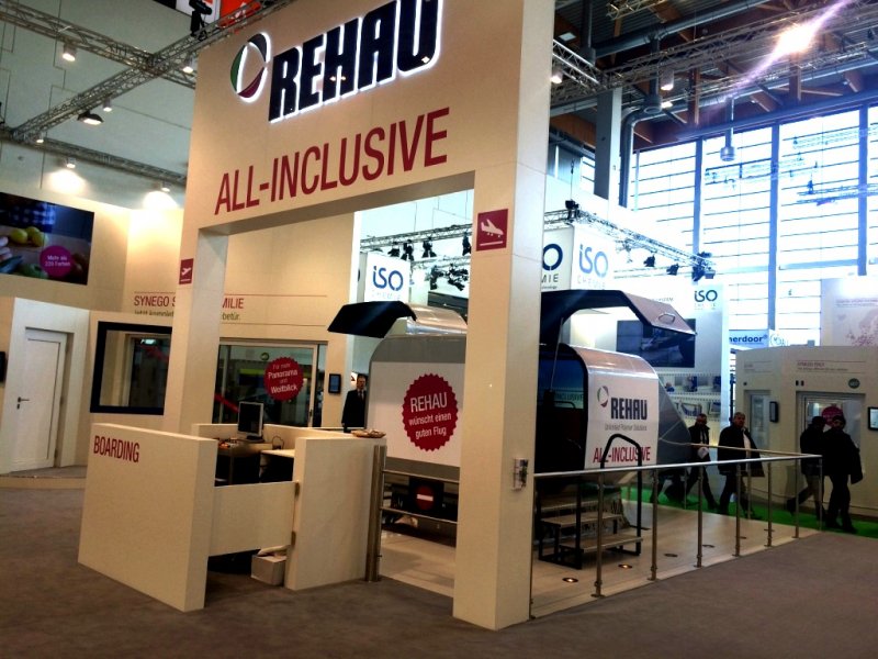 REHAU       
