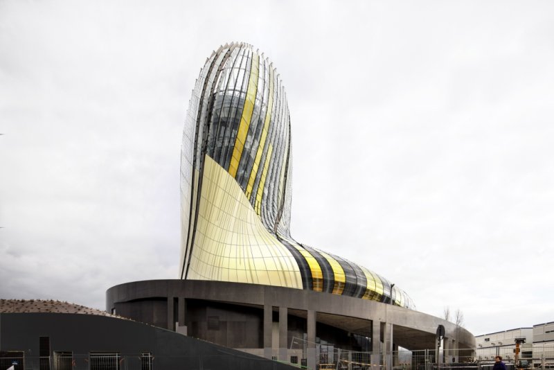 La Cit&#233; du Vin:    Guardian         